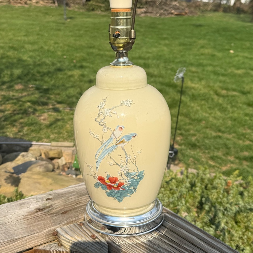 Vintage Handpainted Chinoiserie Blue Flower& Bird Ginger Jar small Lamp 80s